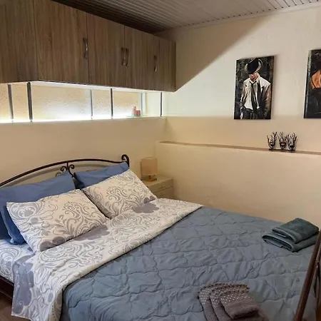 Daras House 아파트 네오스 판델레이몬나스