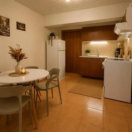 Daras House